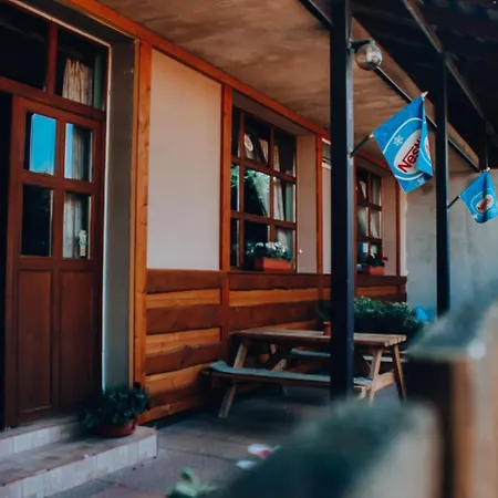 Na Vošverku 3* Čelákovice