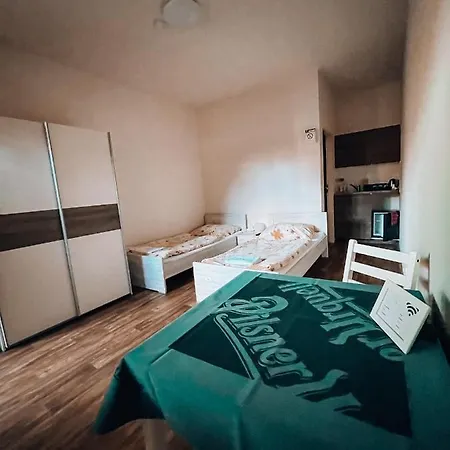 Na Vošverku Penzion Čelákovice